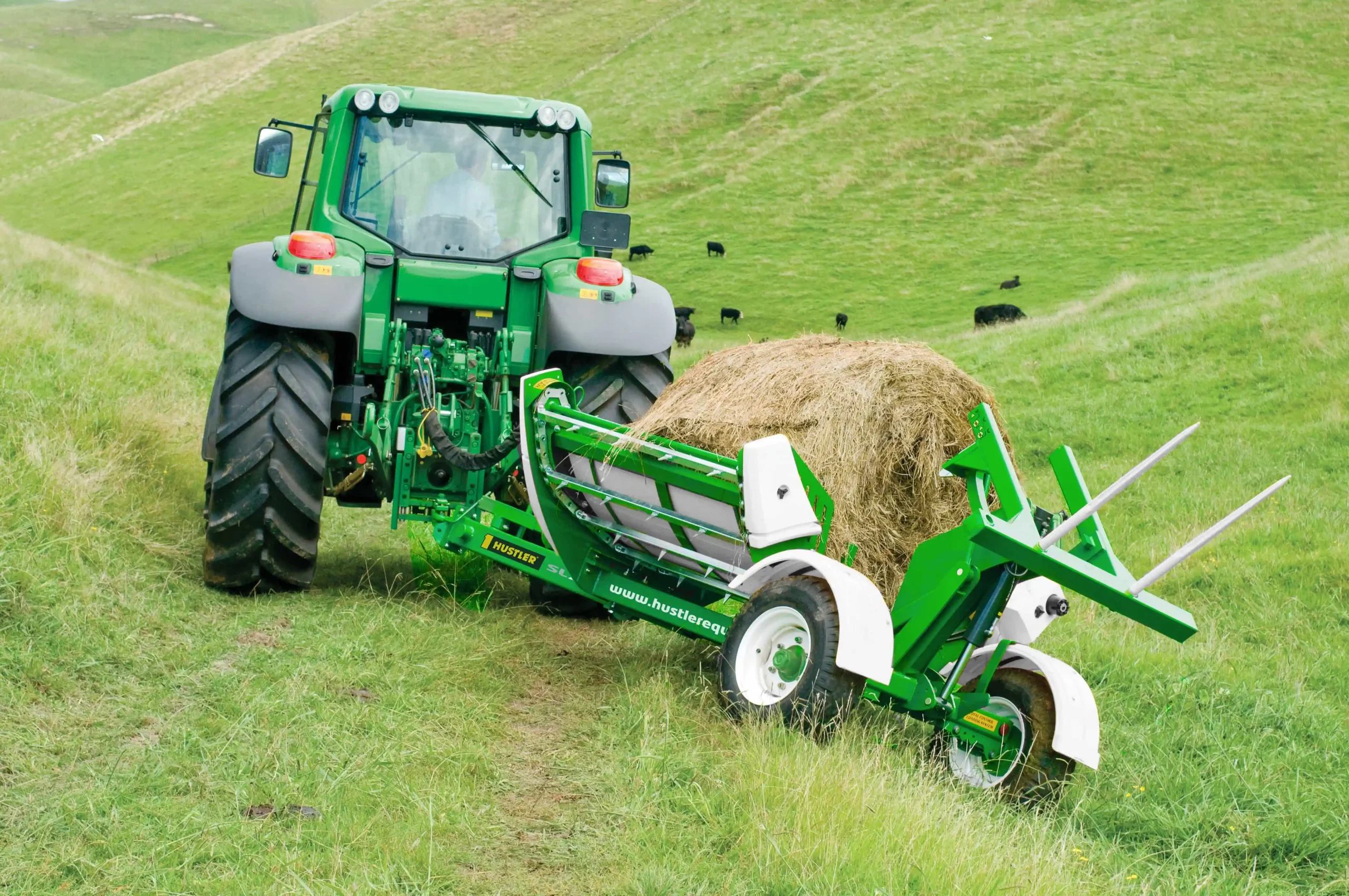 Hustler Trailed Bale Unrollers