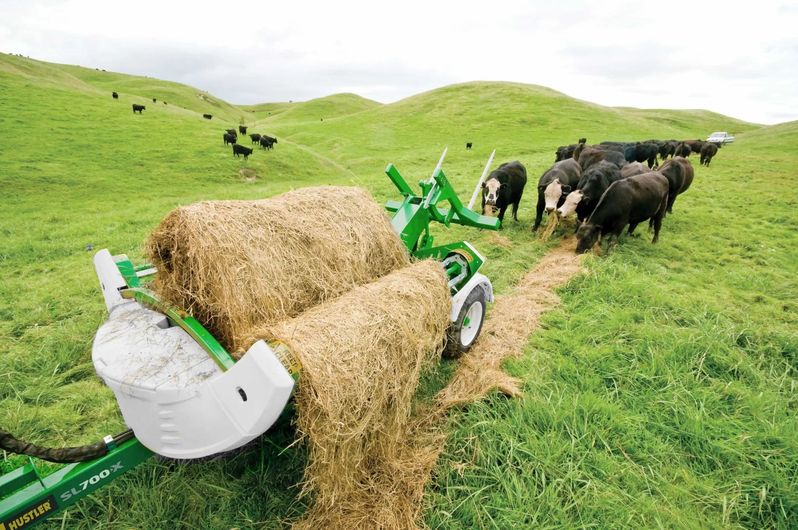 Hustler Trailed Bale Unrollers